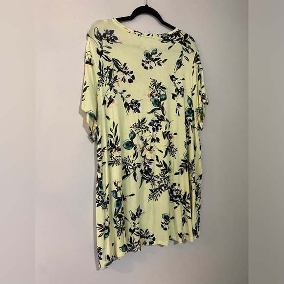 EVRI Women's Floral Top - Picture 6 of 7